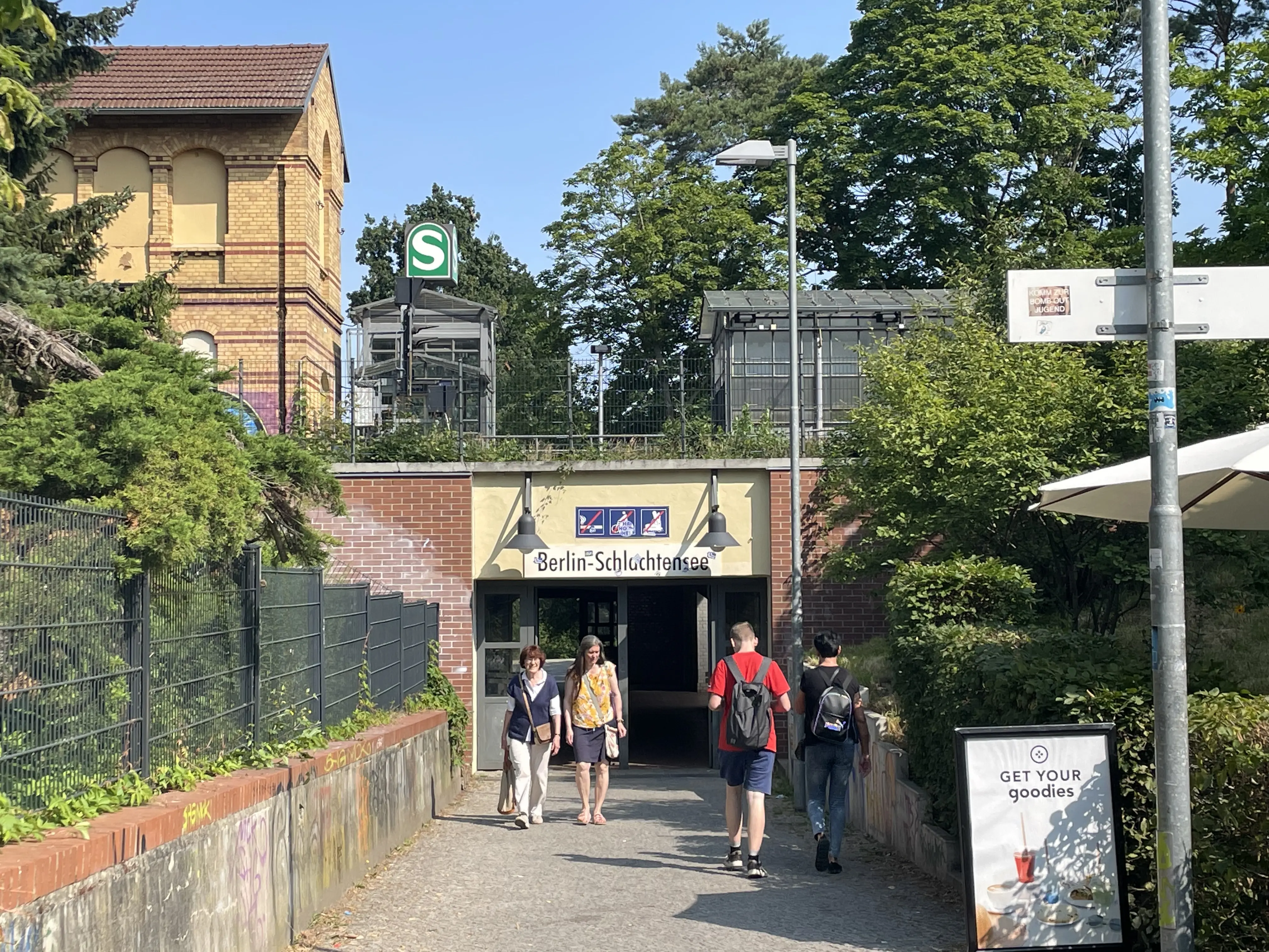 Eingang Altvaterstraße